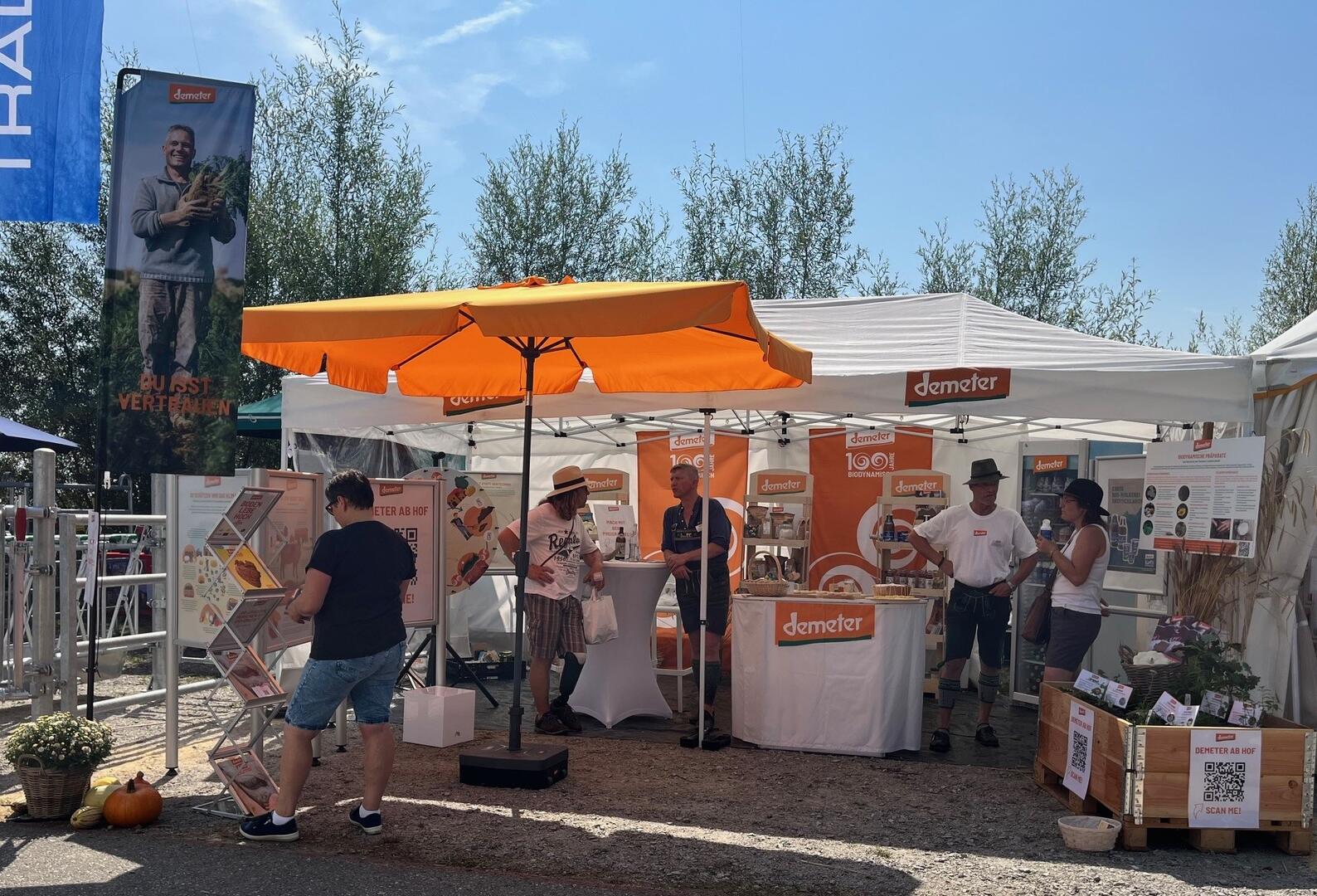 Infostand von Demeter Bayern 