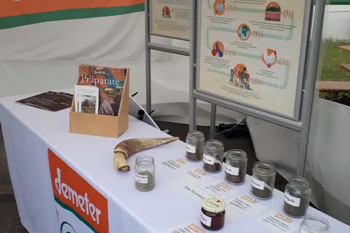 Ausstellung der biodynamischen Präparate und deren Anwendung